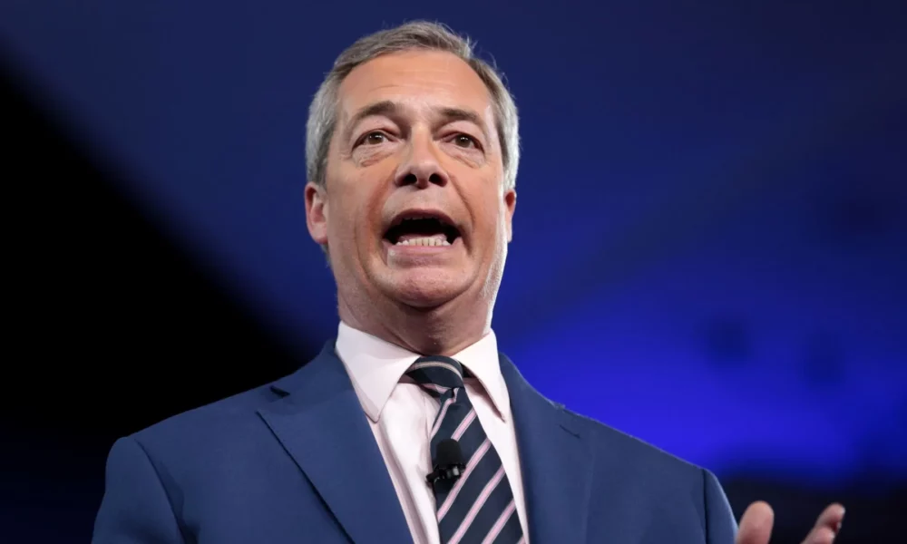 Nigel Farage îl atacă pe premierul britanic. Starmer, acuzat că afectează generațiile viitoare