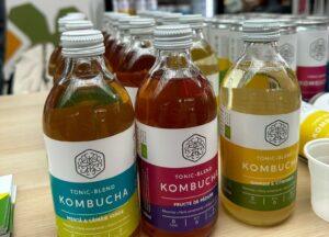 Picătura de business: Tonic Blend Kombucha, afacerea care aduce pe piața din România tradiționala băutură japoneză