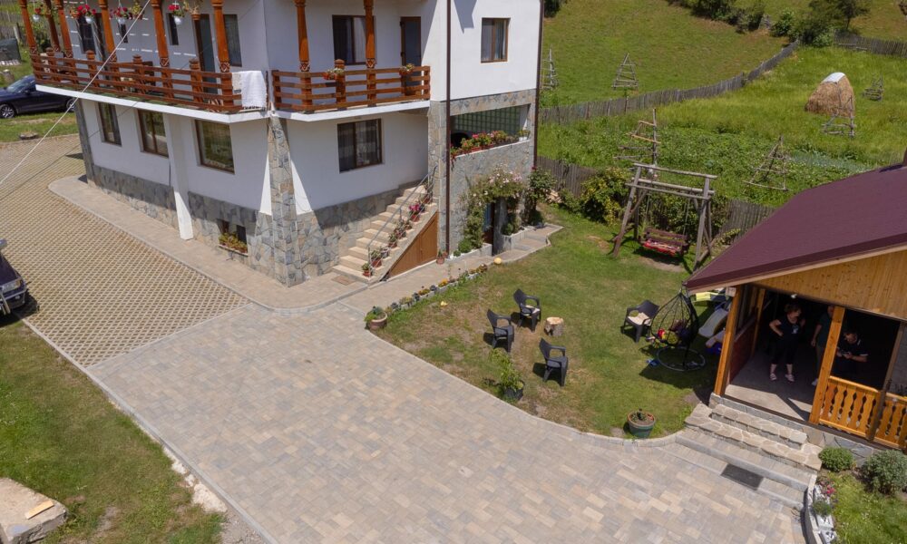 Picătura de Business. Alexandra Postolache, de la Casa Daria, a ales să ajute dezvoltarea turistică din Valea Doftanei