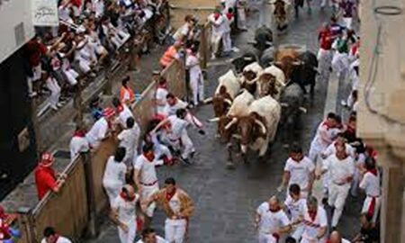 Sărbătoarea de San Fermin: șase răniți în prima cursă cu tauri