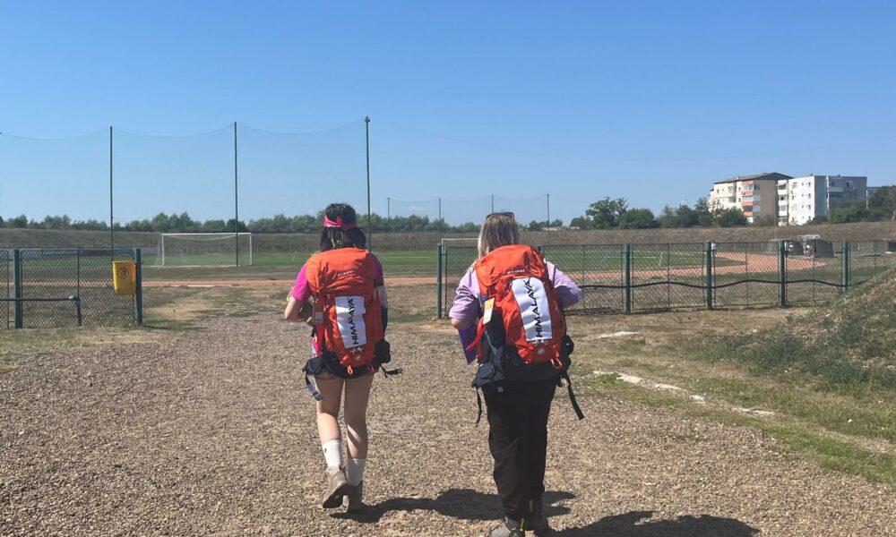 Patru zile, 1000 de kilometri și zeci de probe de concurs pentru a ajuta copii dintr-un sat din Vaslui. Nomadia Xtreme, speranța a 12 micuți