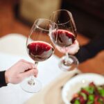 Cum alegem vinul potrivit pentru Revelion. Soiurile care sunt vedeta mesei de sărbătoare