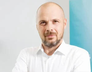 Susținere pentru mediul de afaceri. Gapminder investește în start-up-uri și idei inovatoare