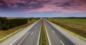 2.000 de români riscă să își piardă casele. O eroare de proiectare pe DN71 aduce noi probleme