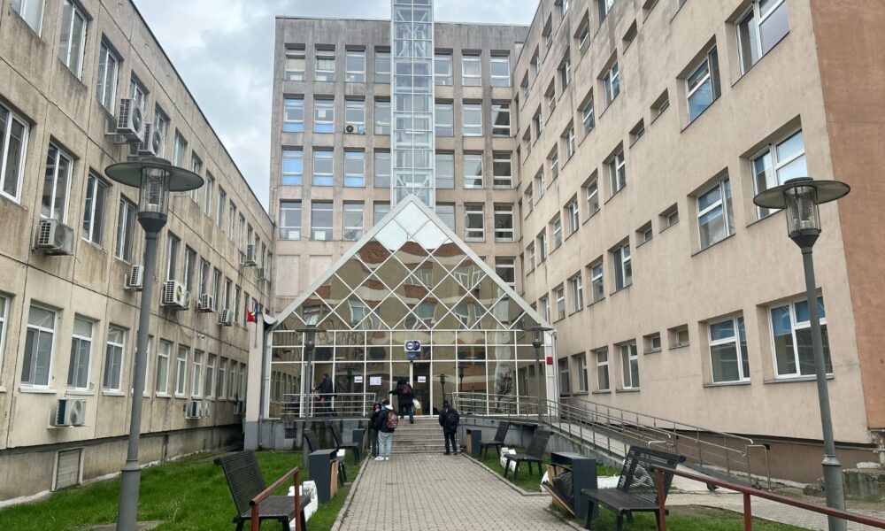 Spitalul Clinic Județean de Urgență Brașov devine mai verde. Donație de peste 300.000 lei la inițiativa Fundației DMS