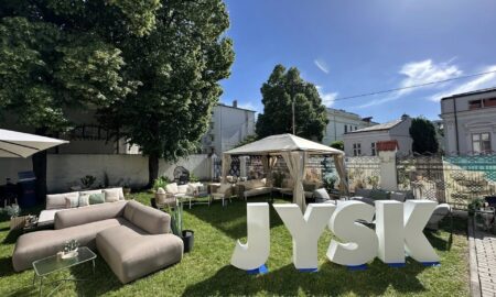 În luna mai, compania JYSK din România a lansat o nouă colecția de mobilier și accesorii de grădină destinată sezonului cald. (sursă foto: arhiva companiei)