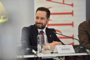 Ciprian Văcaru este consilier de stat în cadrul Cancelariei prim-ministrului, cu atribuții în formularea și implementarea politicilor guvernamentale. (sursă foto: arhivă capital)